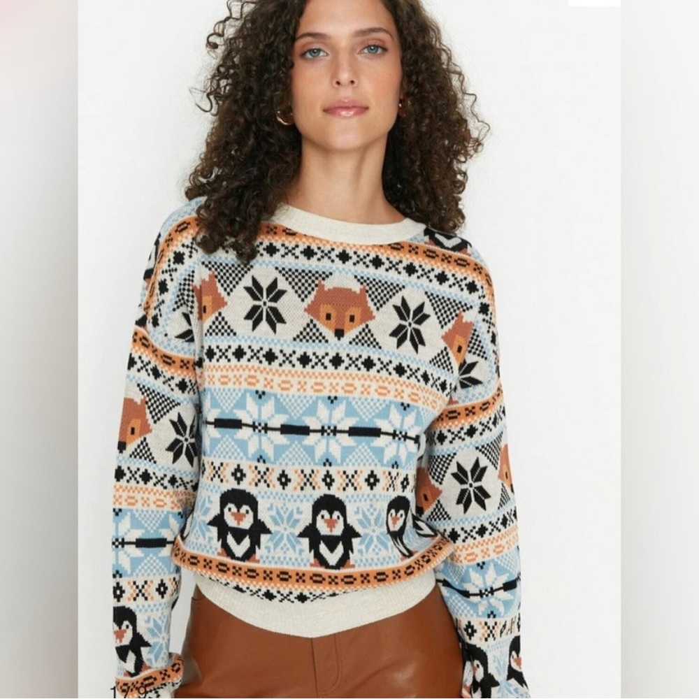 $8 ADD ON H&M sweater Toddler Girl Pink‎ and Gray Fox and Penguin 9M Fair Isle - Picture 2 of 5